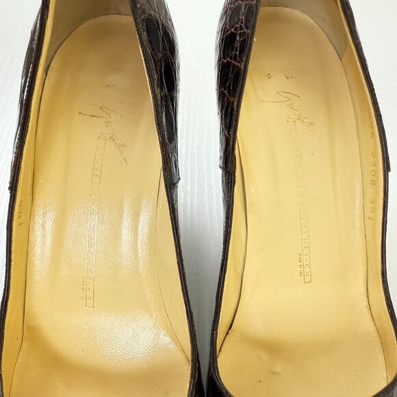 Giuseppe Zanotti Croc Embossed Leather Pointed Toe Pumps - Picture 7 of 11